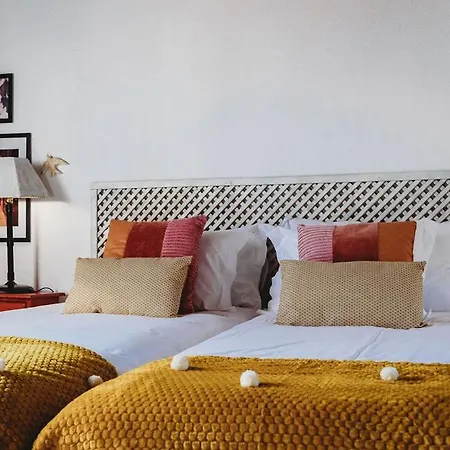 בית נופש Art & History House In *