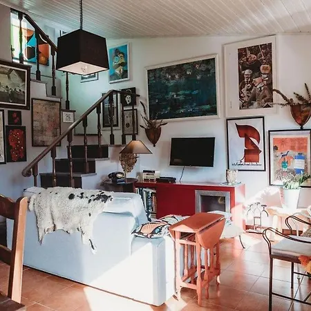 בית נופש Art & History House In אובידוס