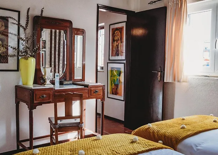 Art & History House In * Όμπιδος