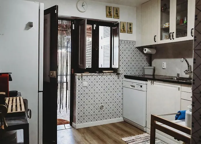 Art & History House In