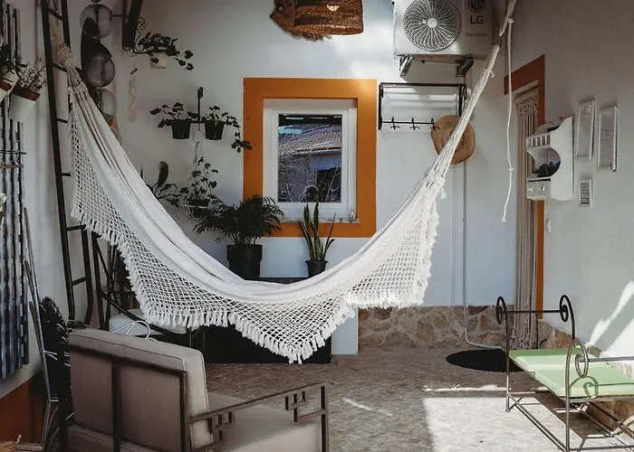 Semesterbostad Art & History House In